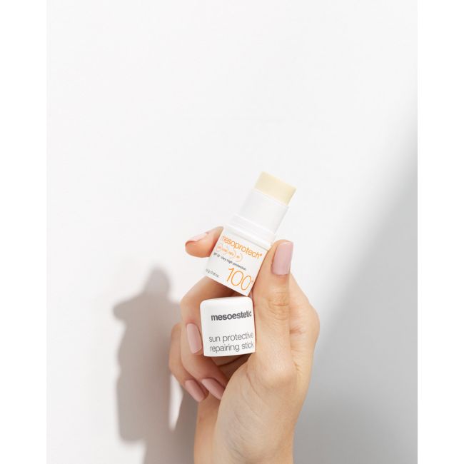 Sun protective repairing stick